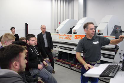 Suissetec Aargau - Maschineneinweihung.jpg