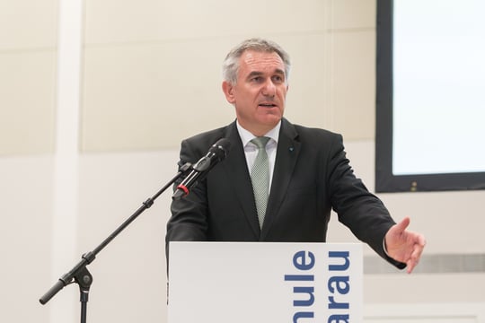 Berufsschule Aarau - Maturitätsfeier mit Regierungsrat Alex Hürzeler.jpg